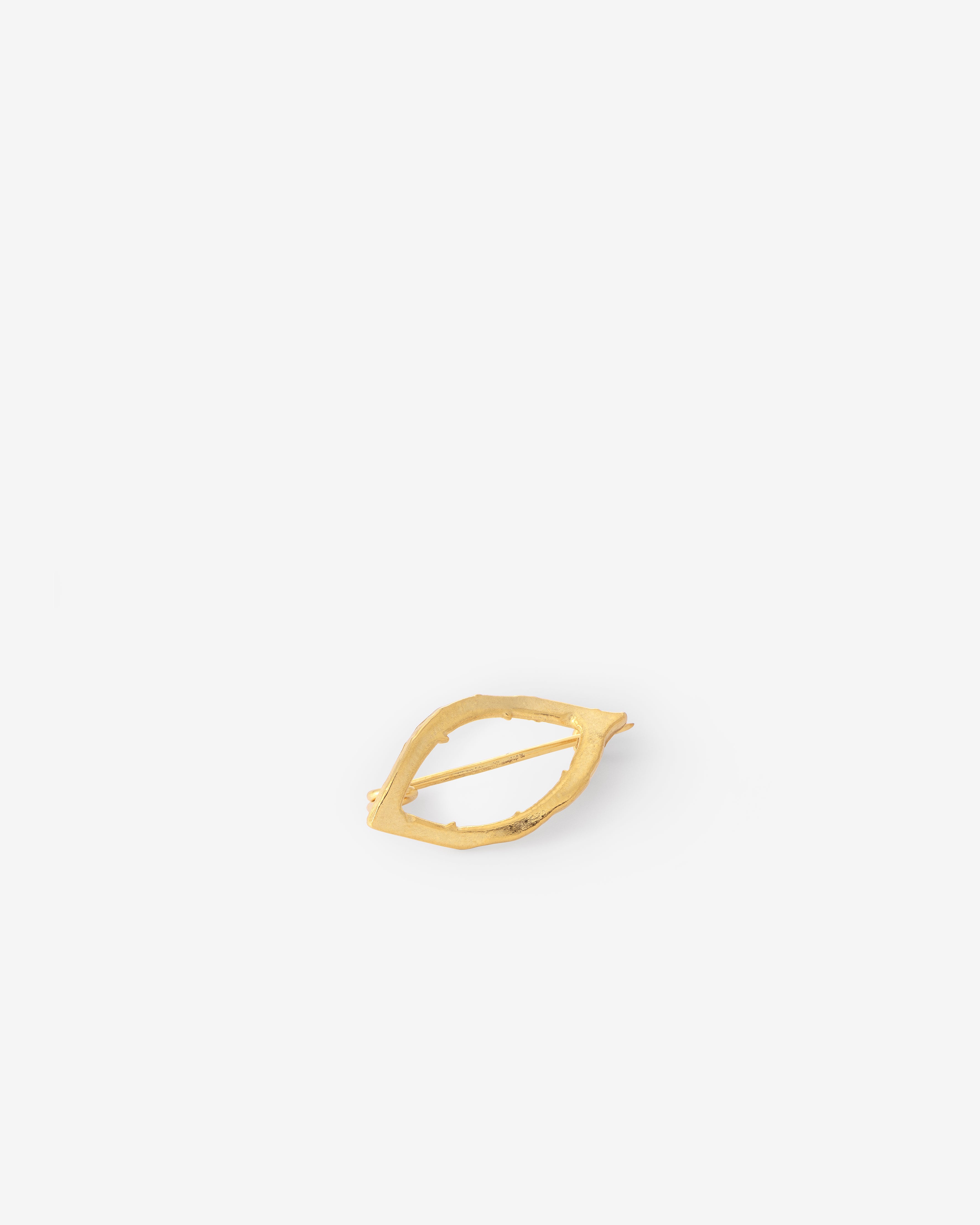 The Evergreen Laurel Brooch