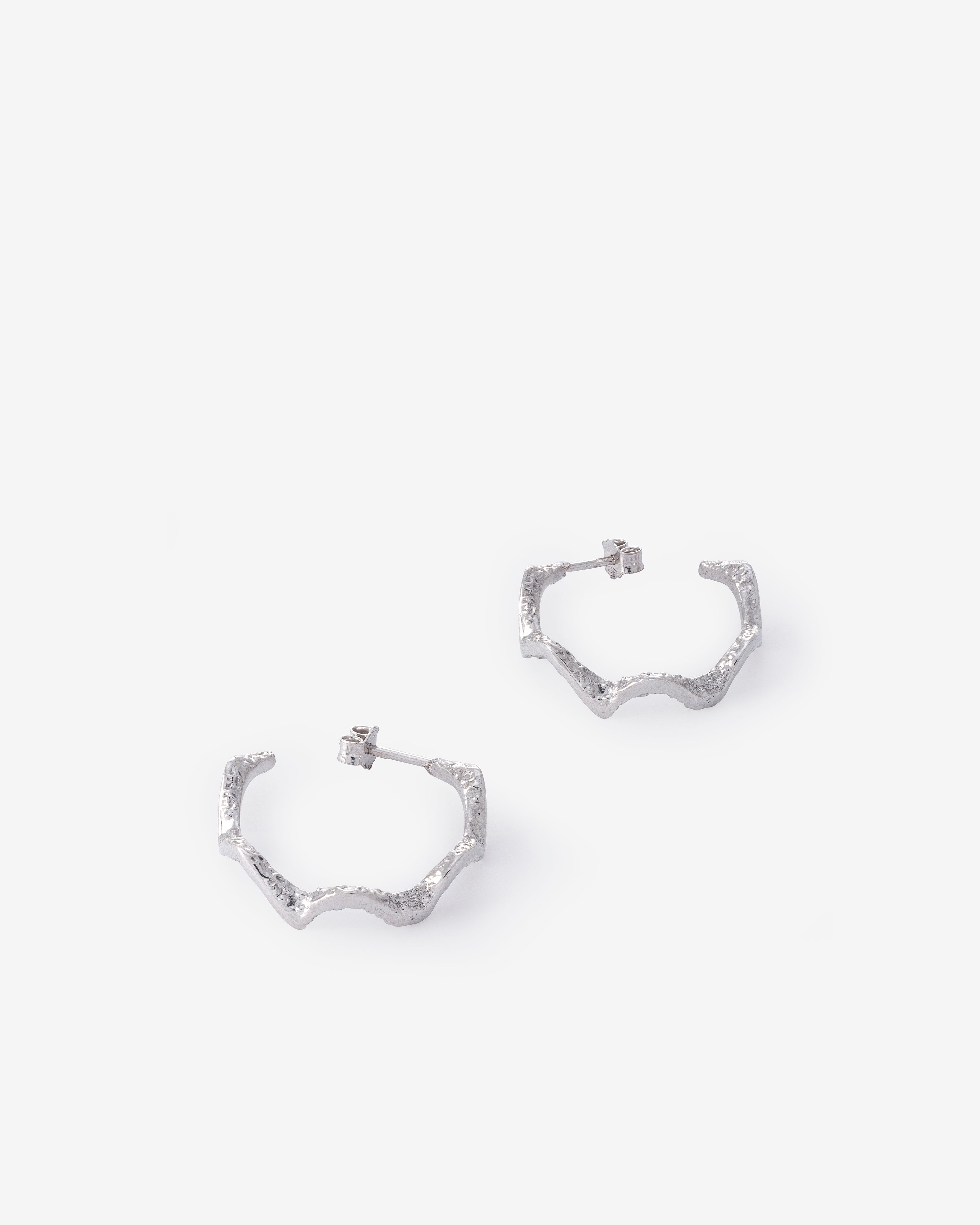 The Inner Horizon Hoops